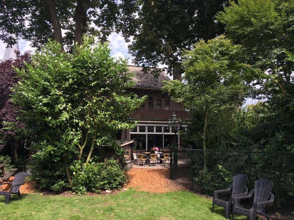 Gasthuis Pension Via Quidam Vaassen Exterior foto